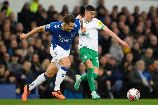 展铺平了道 展铺平了道